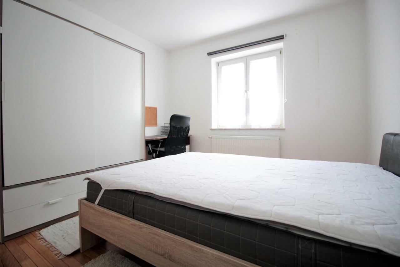 Charming 3-Bedroom Apartment With Parking Lot Wurzburg Ngoại thất bức ảnh