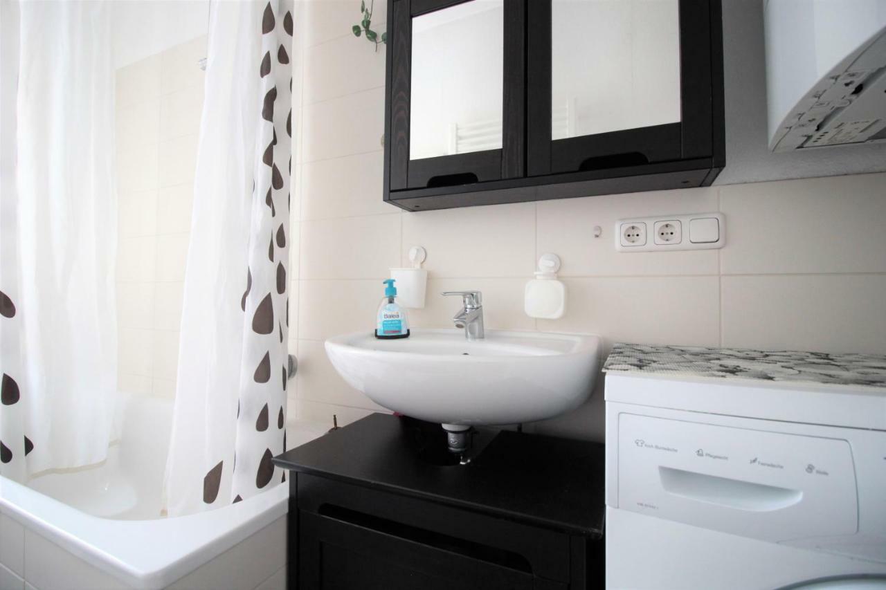 Charming 3-Bedroom Apartment With Parking Lot Wurzburg Ngoại thất bức ảnh